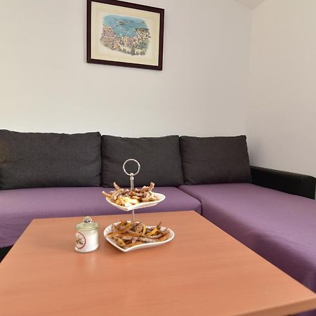 Apartmani Luna Vir Exterior photo