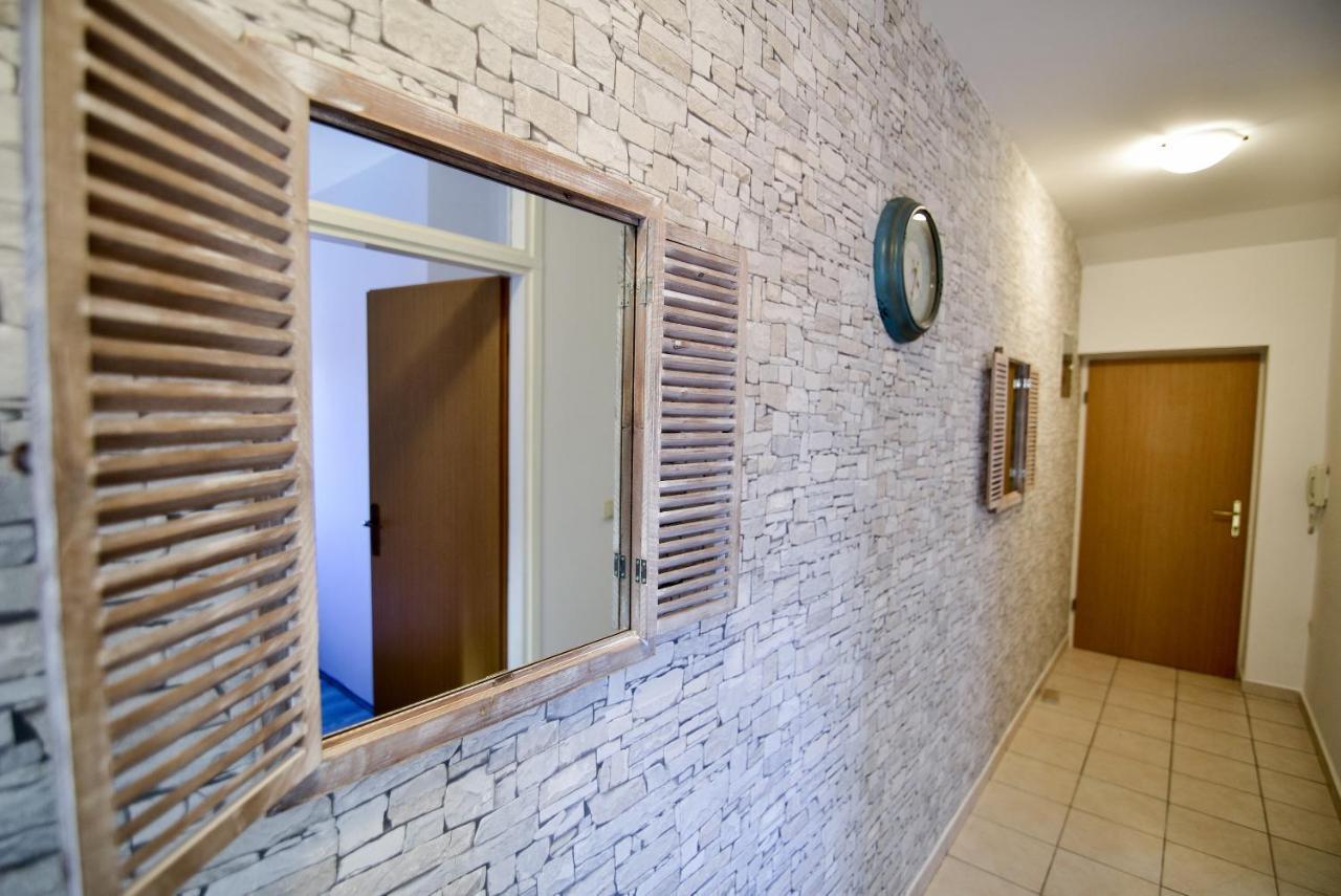 Apartmani Luna Vir Exterior photo